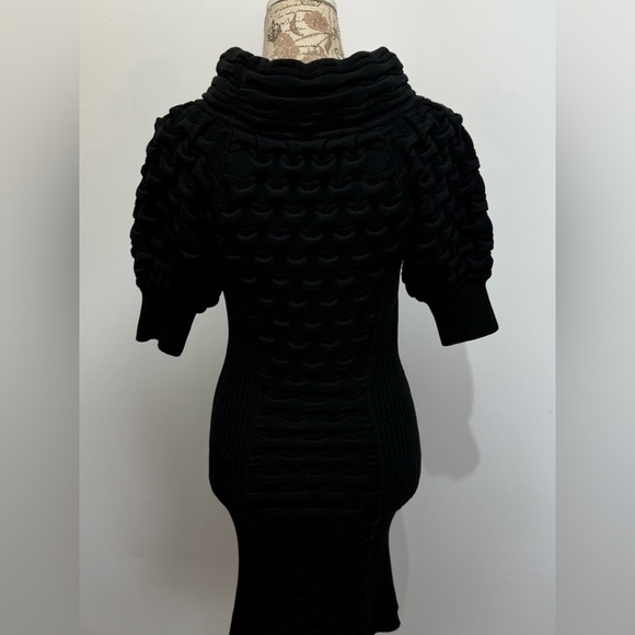 MALANDRINO Black textured cowl neck puff sleeve mini dress size L - Picture 4 of 13